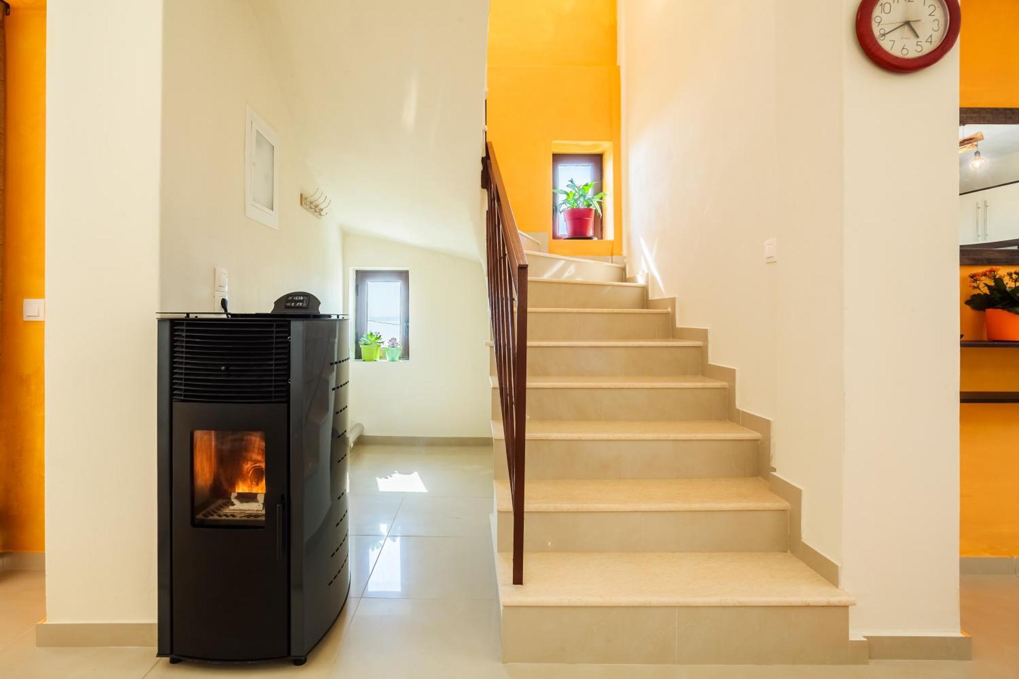 Villa Armonia, Sunset View And Relaxing Beach Vibe Proastion Luaran gambar