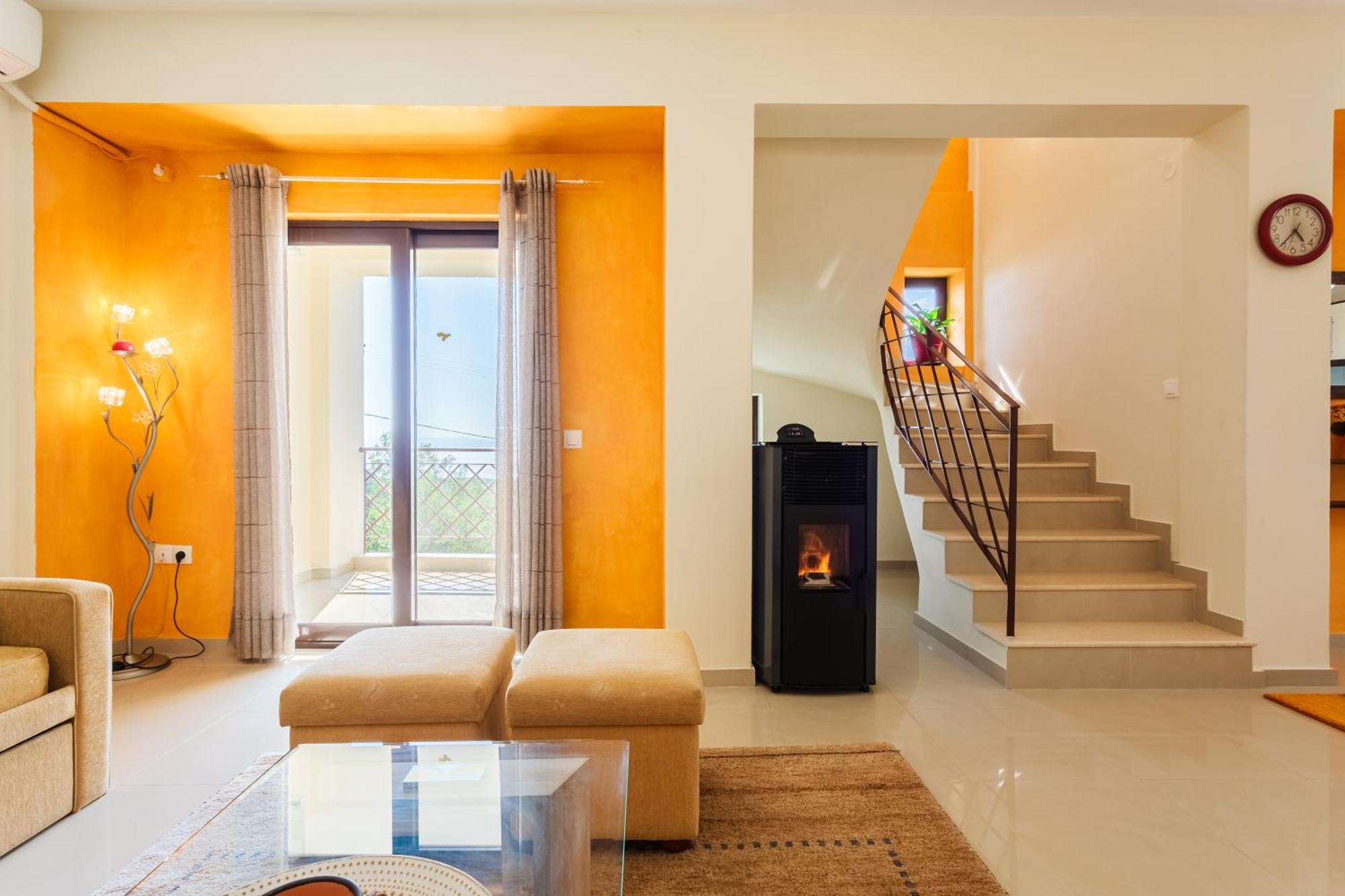 Villa Armonia, Sunset View And Relaxing Beach Vibe Proastion Luaran gambar